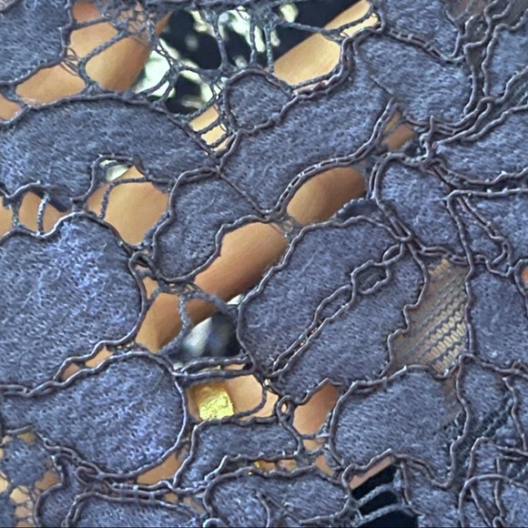 She+Sky navy blue lace skirt size 3x - Picture 2 of 5